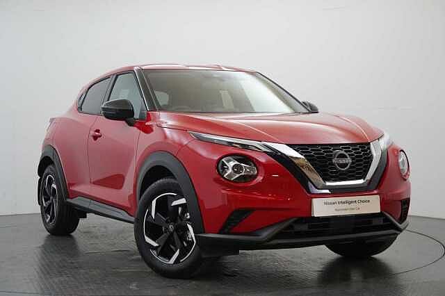 Nissan Juke 1.0 DIG-T 114 N-Connecta with Sat Nav and Rear View Camera