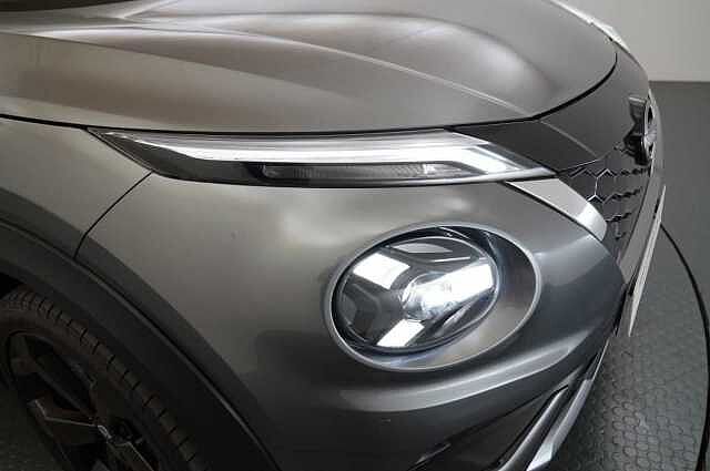Nissan Juke 1.6 143 HEV Hybrid Premiere Edition Auto with Sat Nav and Rear View Camera