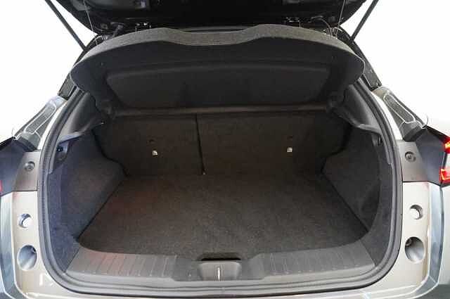 Nissan Juke 1.6 143 HEV Hybrid Premiere Edition Auto with Sat Nav and Rear View Camera