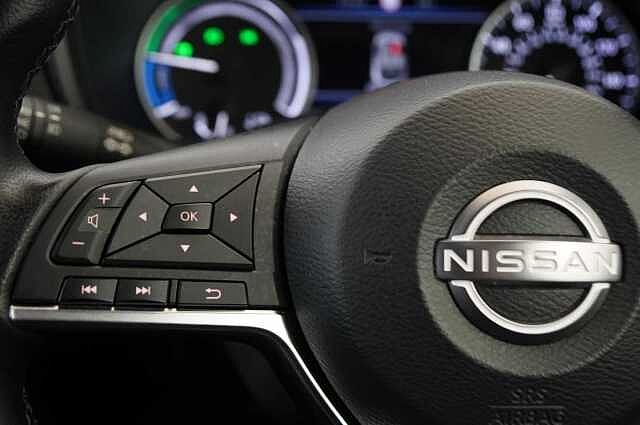 Nissan Juke 1.6 143 HEV Hybrid Premiere Edition Auto with Sat Nav and Rear View Camera