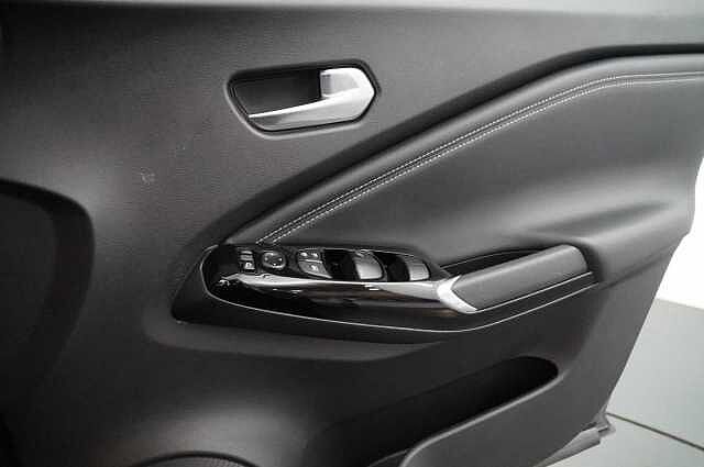 Nissan Juke 1.6 143 HEV Hybrid Premiere Edition Auto with Sat Nav and Rear View Camera