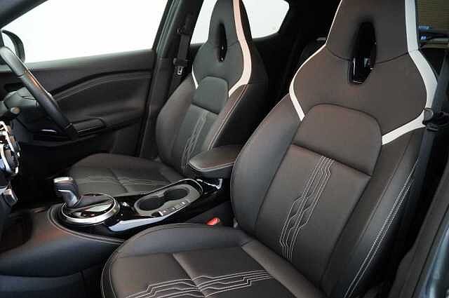 Nissan Juke 1.6 143 HEV Hybrid Premiere Edition Auto with Sat Nav and Rear View Camera